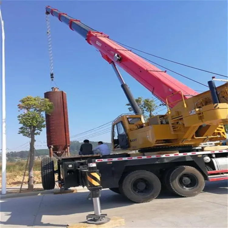 宜黄县专业吊车租赁多少钱