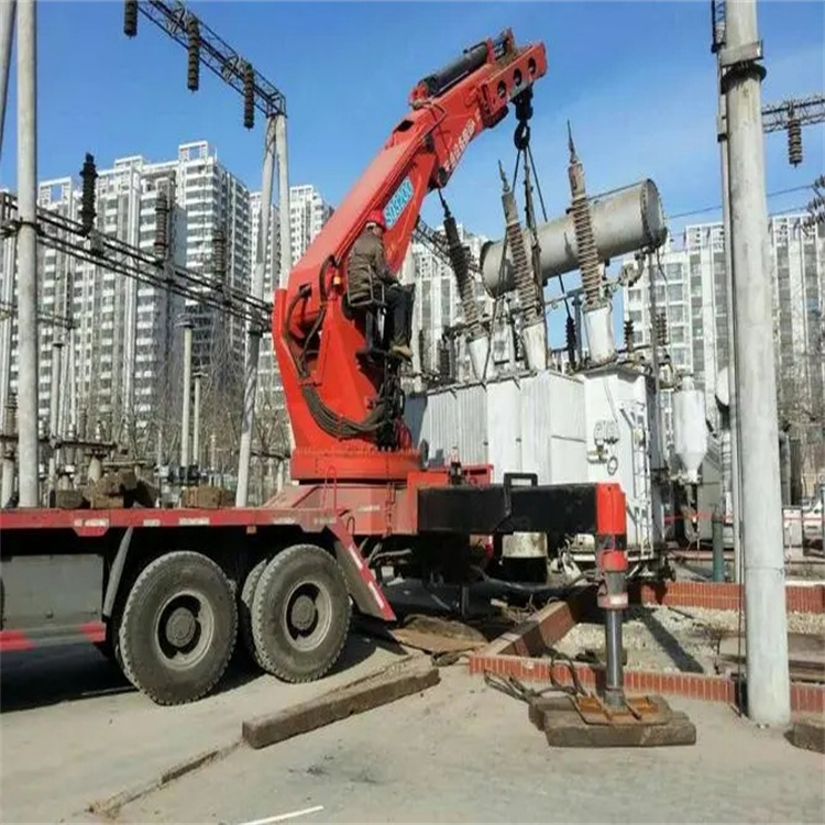 宜黄县就近吊车出租|工地厂房吊装设备租赁|24小时高效响应