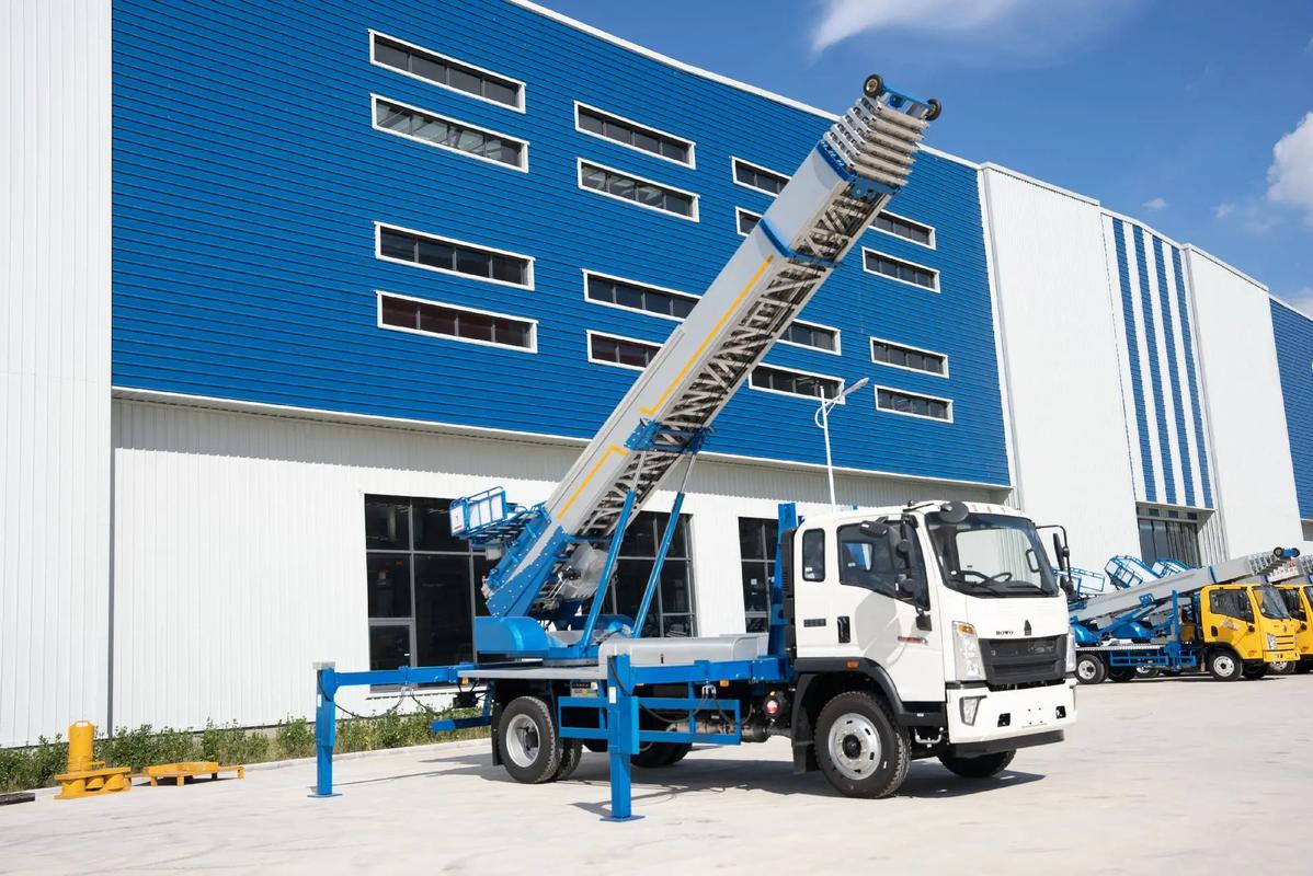 宜黄县小型云梯车上料车租赁多少钱