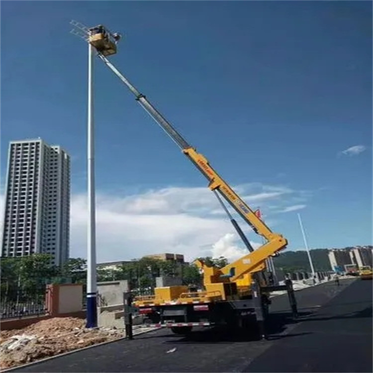 宜黄县维修路灯的曲臂升降车出租