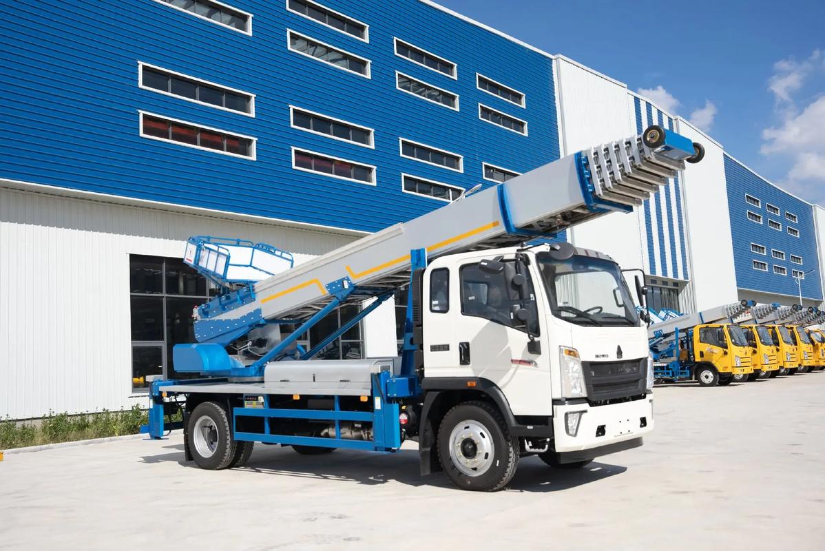 宜黄县出租云梯车高空作业车 建筑垃圾搬运